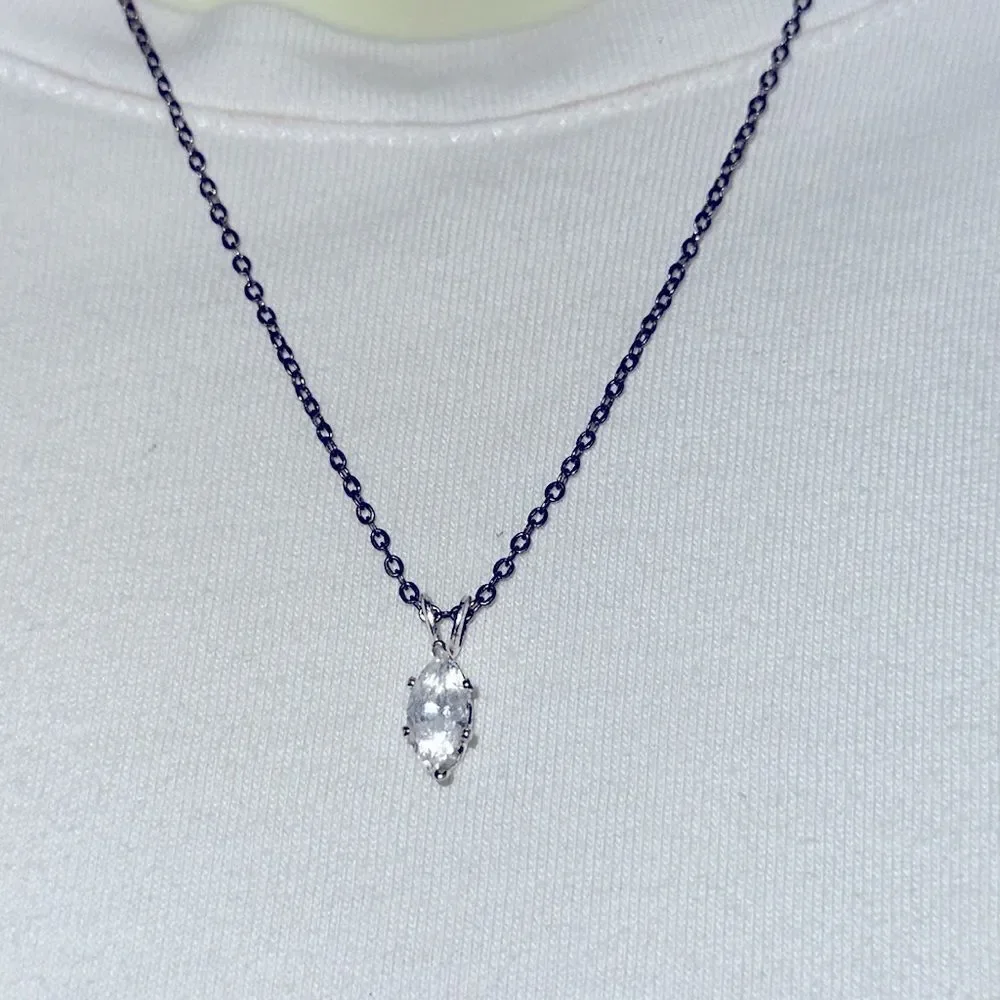Vintage‎ marquis shaped cubic zirconia pendant necklace